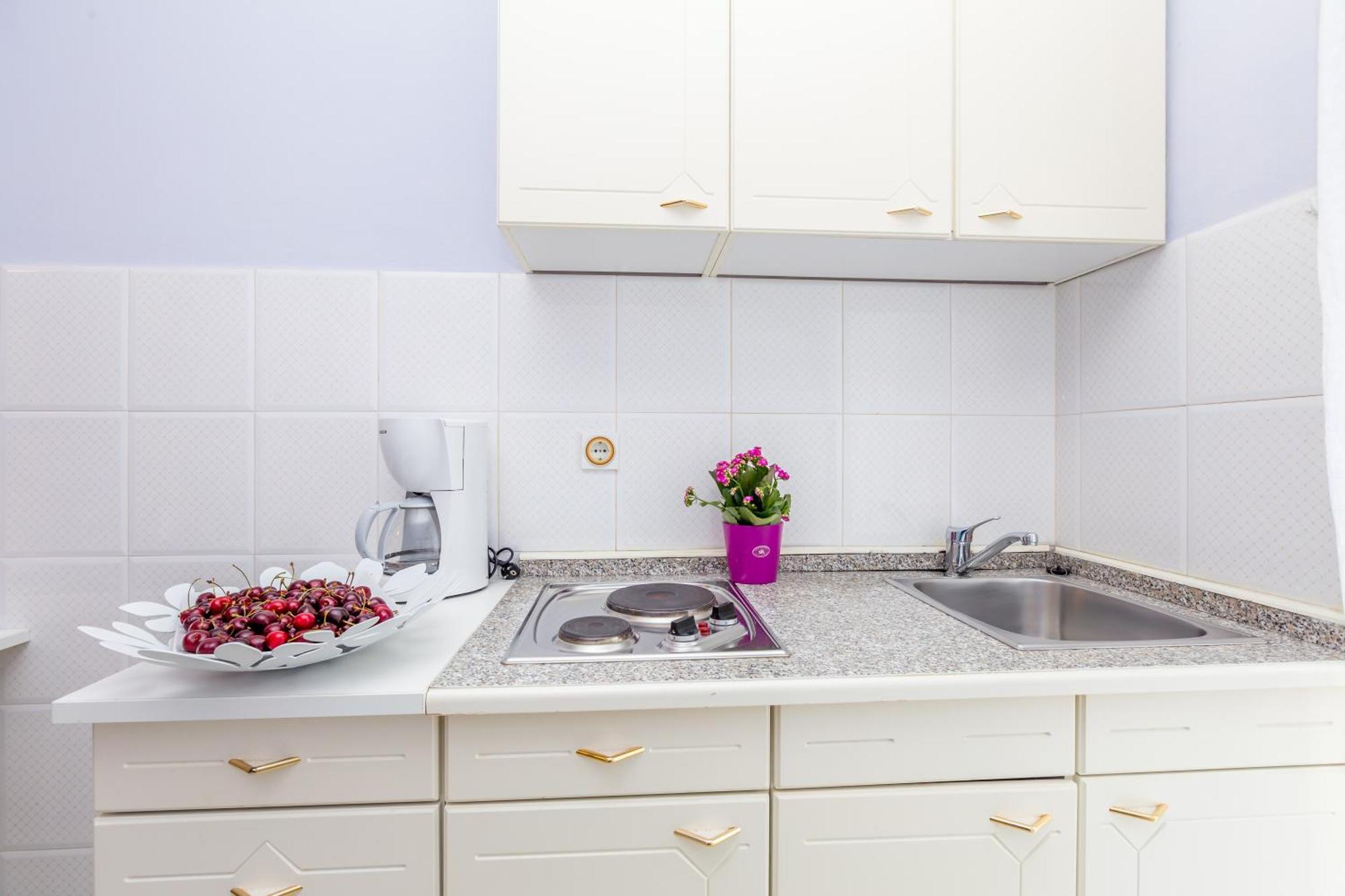 Ava Apartments 오미살즈 객실 사진