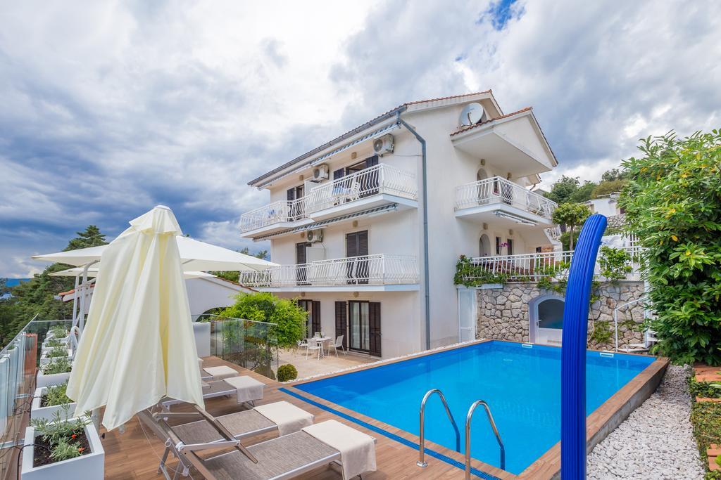 Ava Apartments 오미살즈 외부 사진